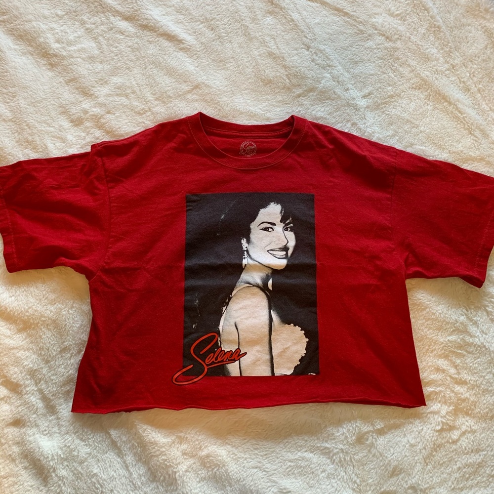 Selena Quintanilla Cropped Tee